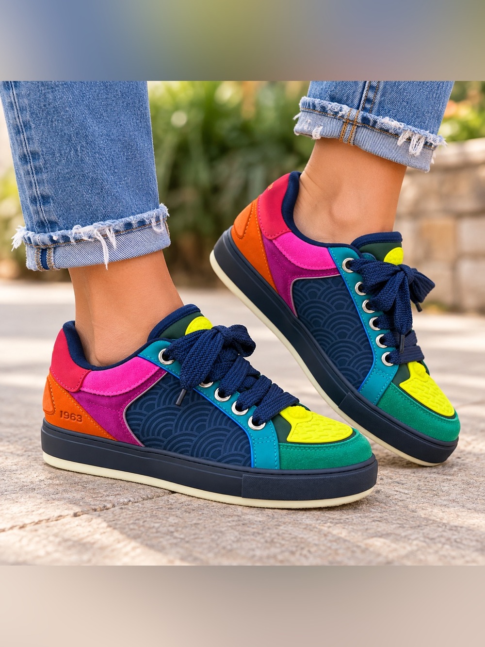Kurt Geiger Multicolor Southbank Tag Bold Multicolor Low-Top Sneakers Size 8.5